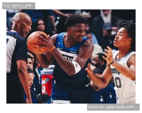 爱德华兹坦言球队战术常被忽视头铁行为让比赛变得复杂